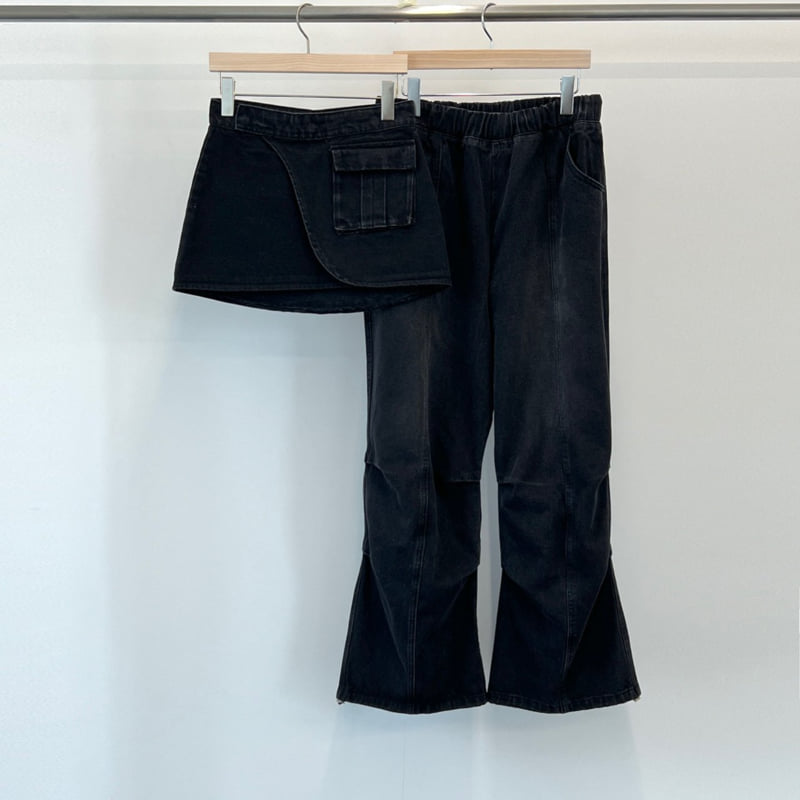Another Avenue - Korean Women Fashion - #momslook - Wrap Banding Black Denim Pants - 2