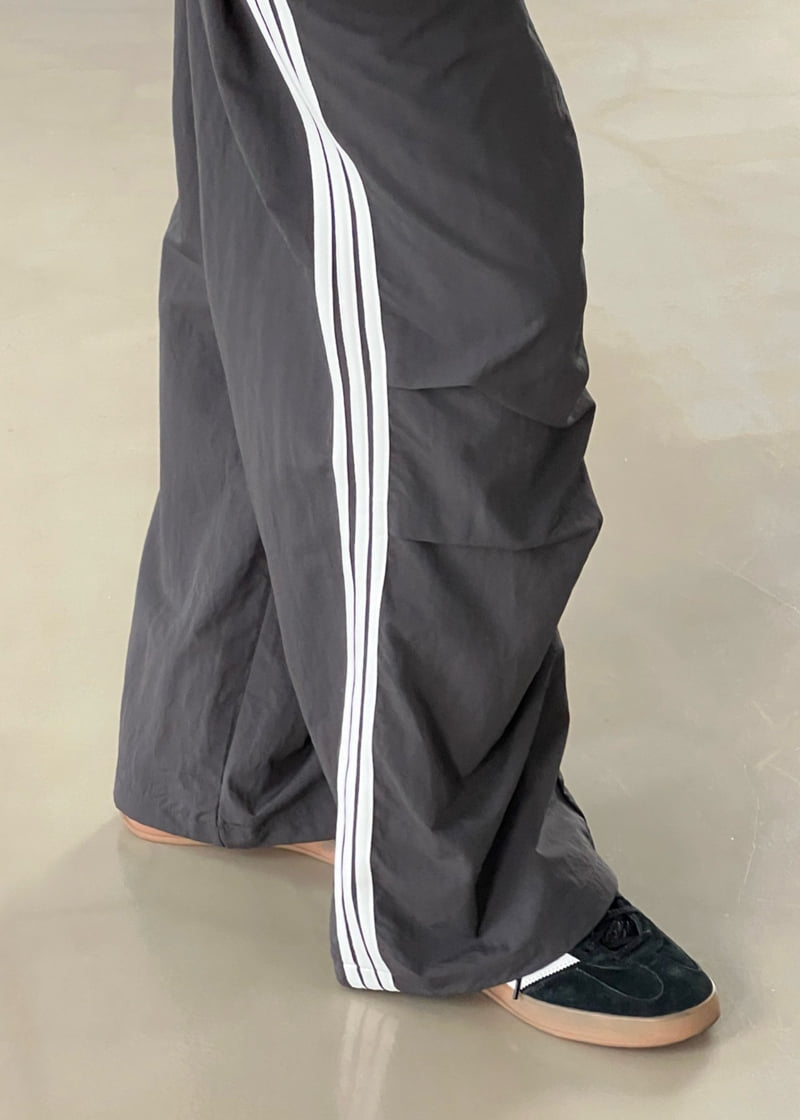 Another Avenue - Korean Women Fashion - #momslook - Three Lines Taping Pants - 10