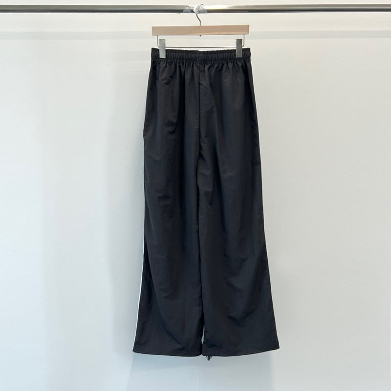 Another Avenue - Korean Women Fashion - #thelittlethings - Three Lines Taping Pants - 5