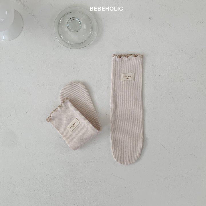 Bebe Holic - Korean Baby Fashion - #babyboutique - Wave Knee Socks - 2