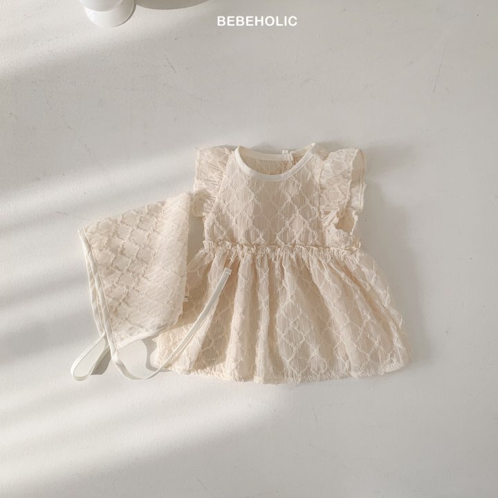 Bebe Holic - Korean Baby Fashion - #babyoutfit - Milky Bonnet Set - 11