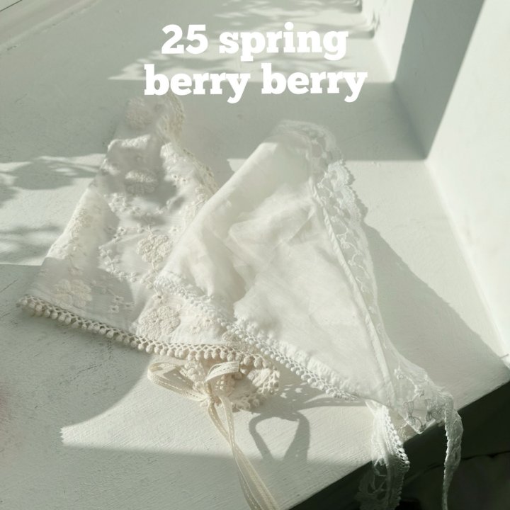 Berry Berry - Korean Children Fashion - #childrensboutique - Horse Chestnut Scarf