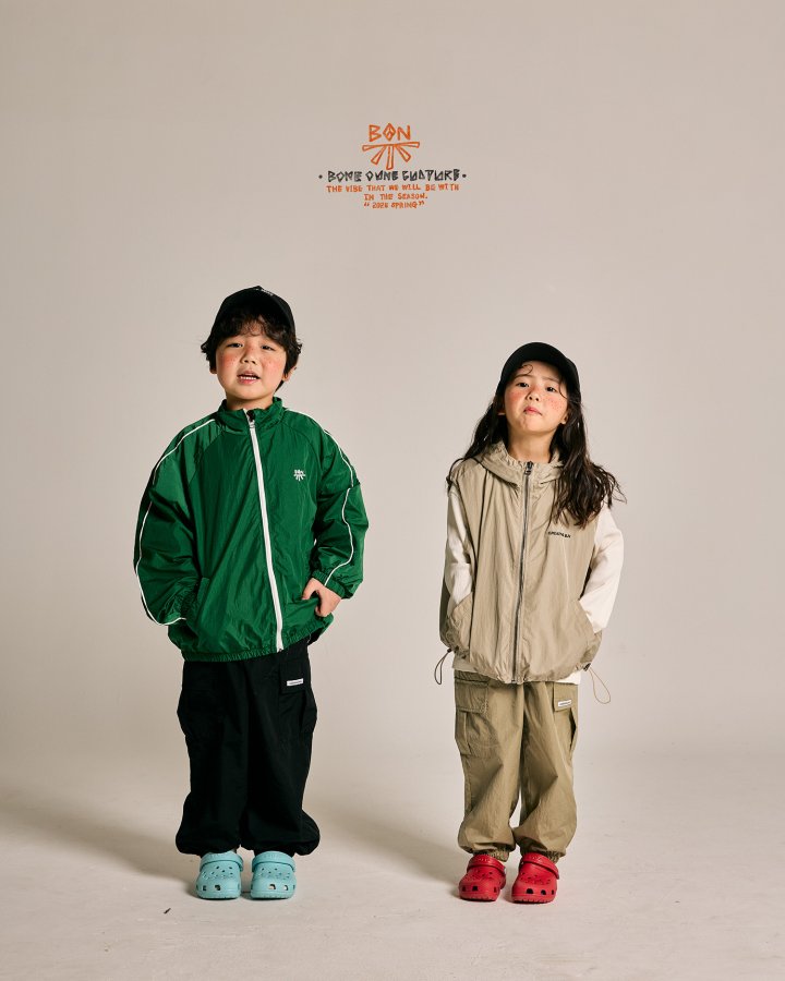 Boneoune - Korean Children Fashion - #prettylittlegirls - Mona Hooded Zip-up Vest - 11
