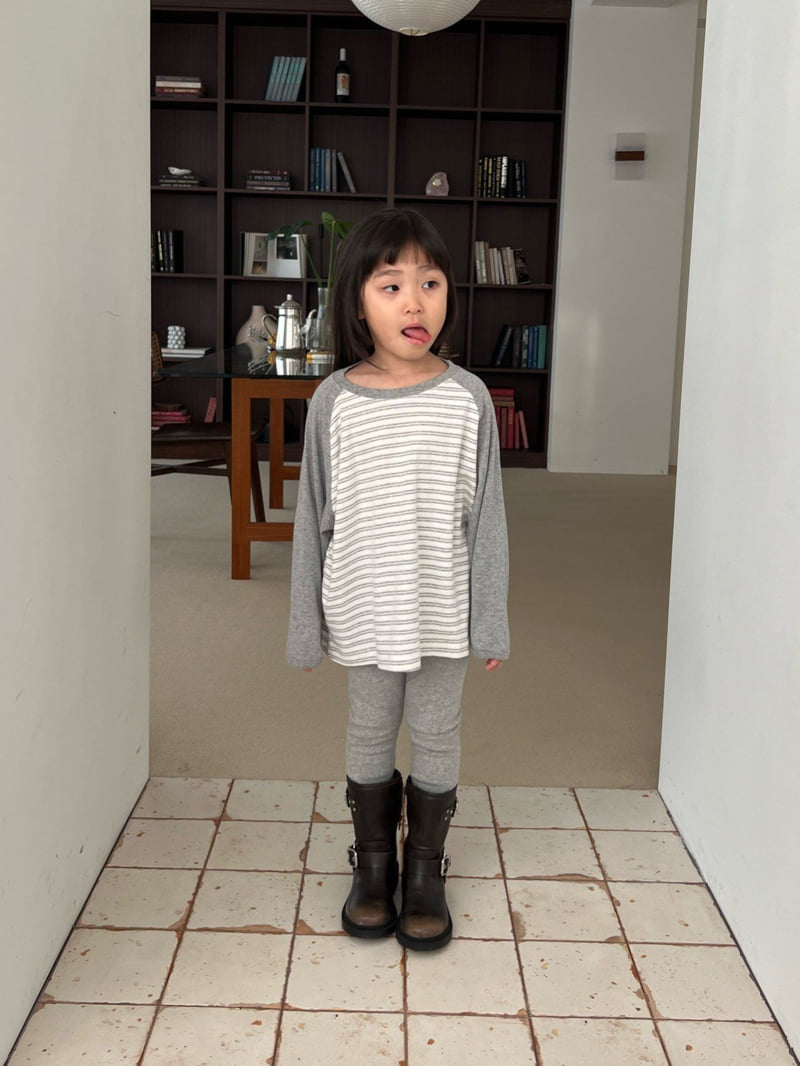 Cantucci Studio - Korean Women Fashion - #shopsmall - Mom Jjujjuba Tee - 12