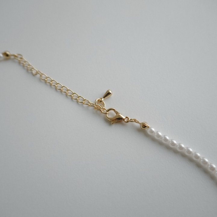 Eeiitt - Korean Women Fashion - #momslook - Posh Gold Ribbon Pearl Necklace - 5