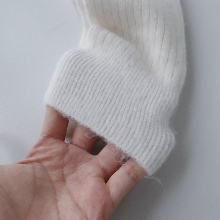 Eeiitt - Korean Women Fashion - #momslook - Ribbed Warmer Overknee Socks - 7