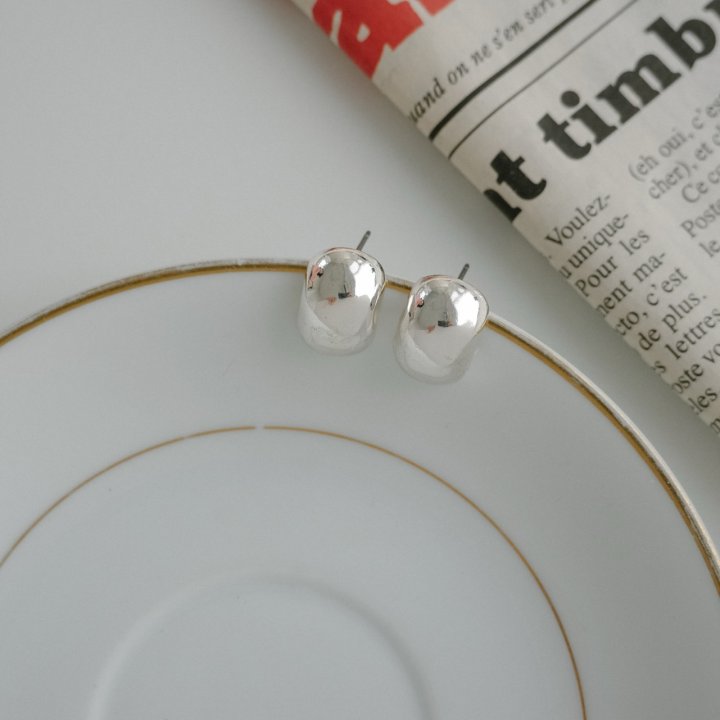 Eeiitt - Korean Women Fashion - #vintagekidsstyle - Simple Square Way Earrings - 4