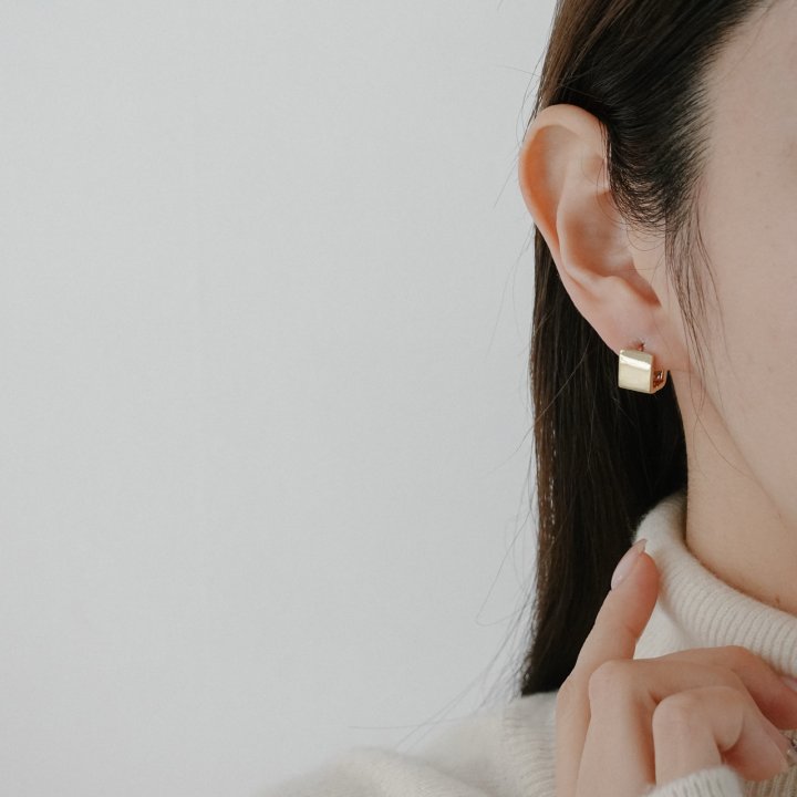 Eeiitt - Korean Women Fashion - #restrostyle - Candy Square Earring - 9