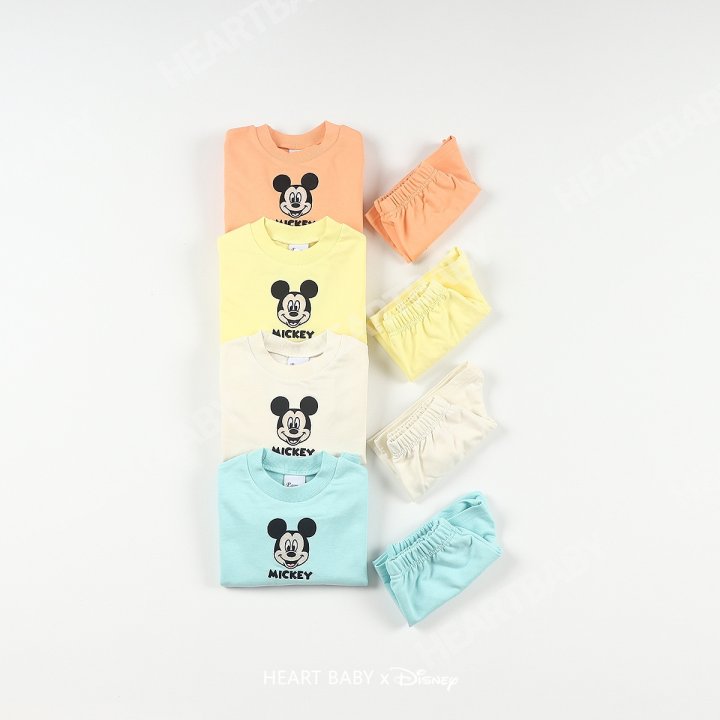 Heart Baby - Korean Children Fashion - #childofig - M Face Embroidered Shorts Top Bottom Set - 3