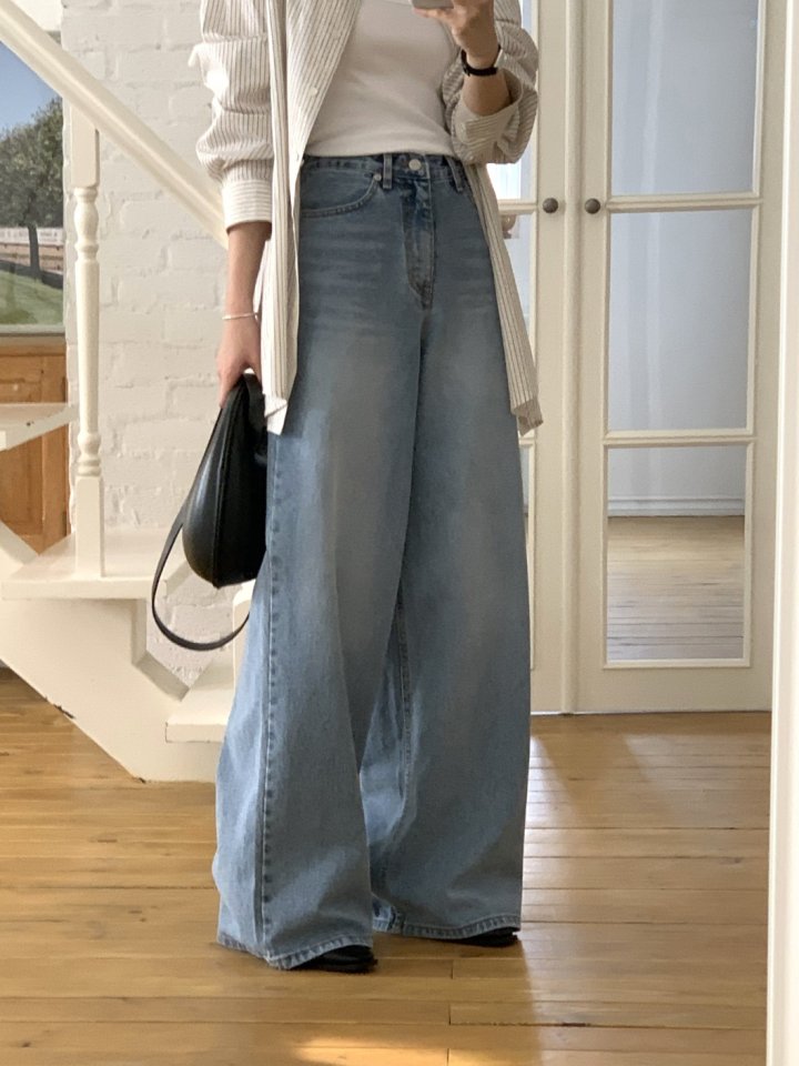 I'm here - Korean Women Fashion - #pursuepretty - Light Blue Wide Denim Pants