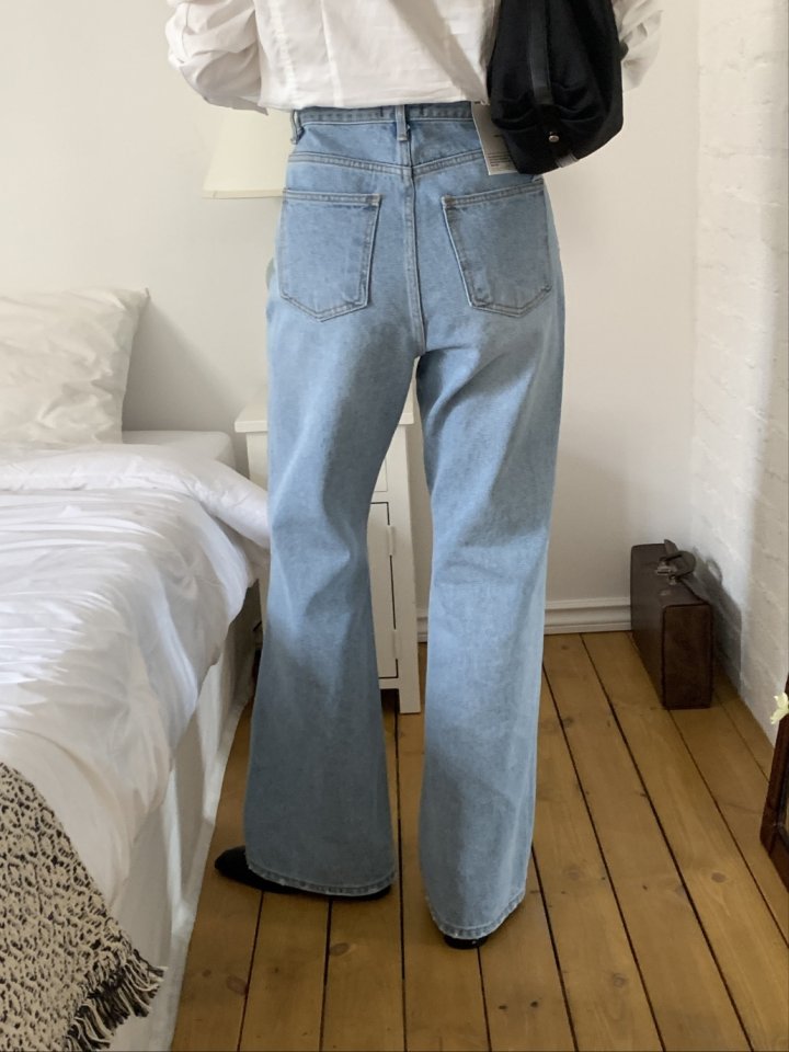 I'm here - Korean Women Fashion - #restrostyle - Light Blue Bottom Vintage Denim Pants - 6