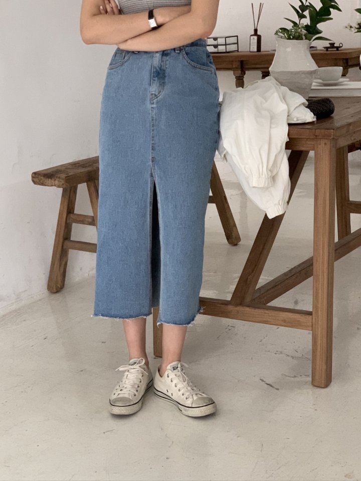 I'm here - Korean Women Fashion - #restrostyle - Long Slit Cutting Skirt