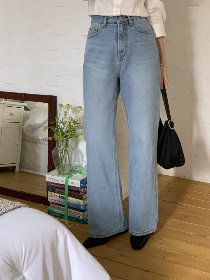 I'm here - Korean Women Fashion - #shopsmall - Light Blue Bottom Vintage Denim Pants - 8