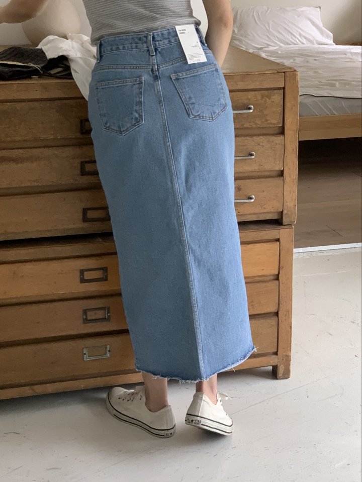 I'm here - Korean Women Fashion - #thelittlethings - Long Slit Cutting Skirt - 5