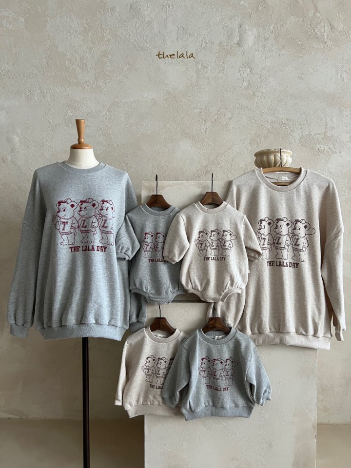 Lala - Korean Women Fashion - #womensfashion - MOM Three Bear Sweatshirts - 4