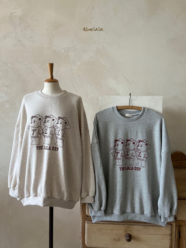 Lala - Korean Women Fashion - #womensfashion - MOM Three Bear Sweatshirts - 7