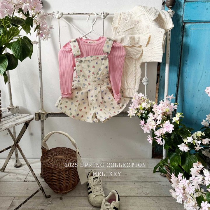Melikey - Korean Children Fashion - #designkidswear - Spring Flower Suspenders Pants
