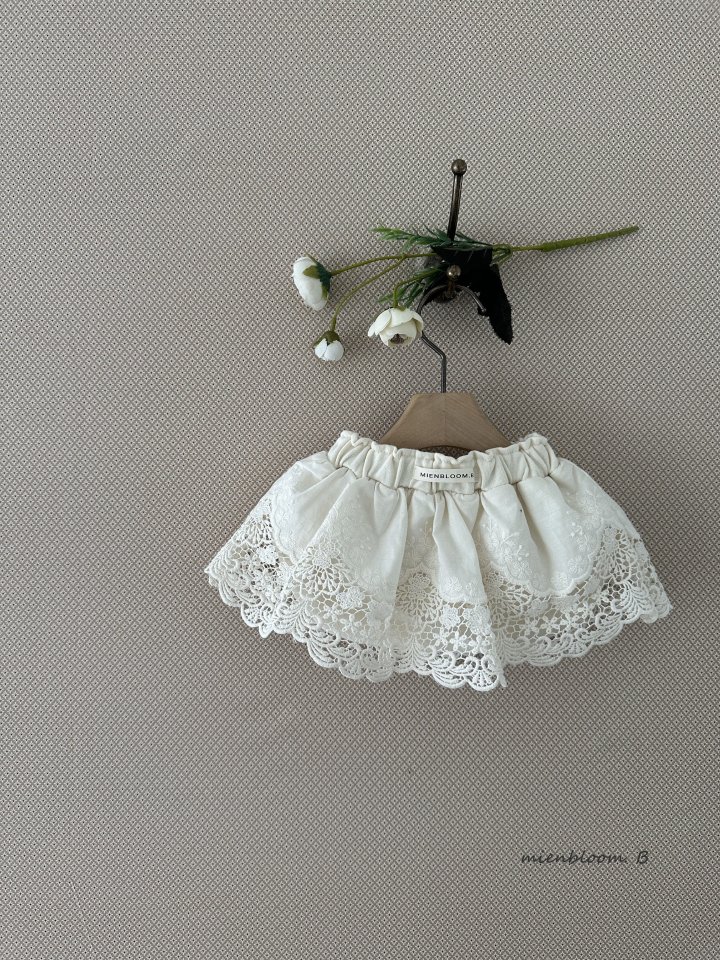 Mienbloom B - Korean Baby Fashion - #babyfashion - Bebe Flower Lace Bloomer - 3