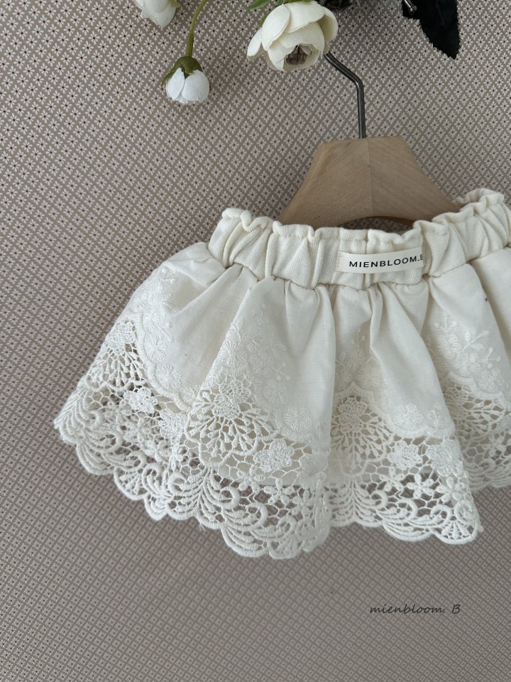 Mienbloom B - Korean Baby Fashion - #babyfashion - Bebe Flower Lace Bloomer - 4