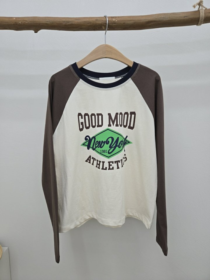 Most - Korean Women Fashion - #momslook - New York Raglan Tee - 2