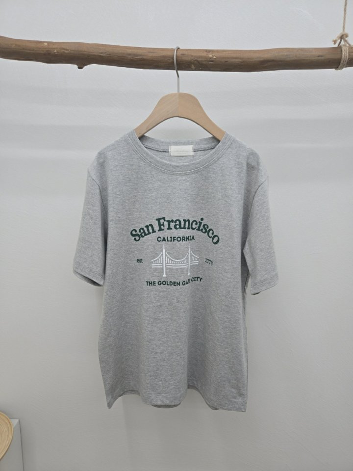 Most - Korean Women Fashion - #thatsdarling - Bridge Tee - 3