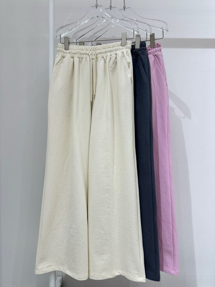 Neroli36 - Korean Women Fashion - #momslook - One Silket Wide Pants