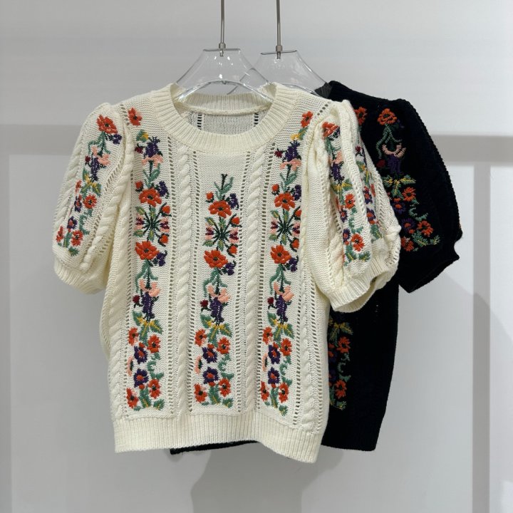 Neroli36 - Korean Women Fashion - #momslook - Embroidery Puff Knit Top