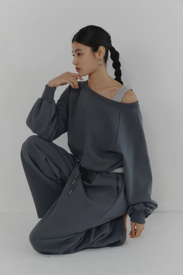 Neroli36 - Korean Women Fashion - #thelittlethings - Silket Square Sleeveless Top - 9
