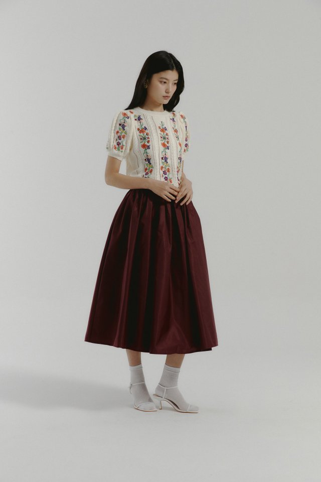 Neroli36 - Korean Women Fashion - #womensfashion - Embroidery Puff Knit Top - 12