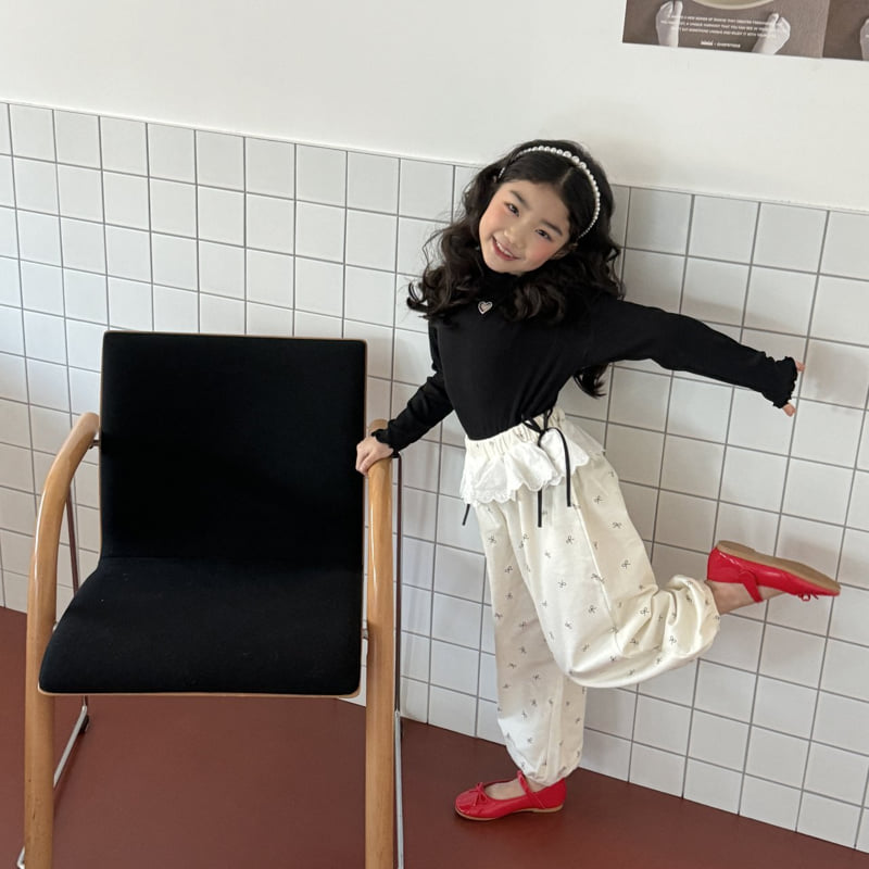 Ninibello - Korean Children Fashion - #designkidswear - Lace Ribbon Jogger Pants - 11