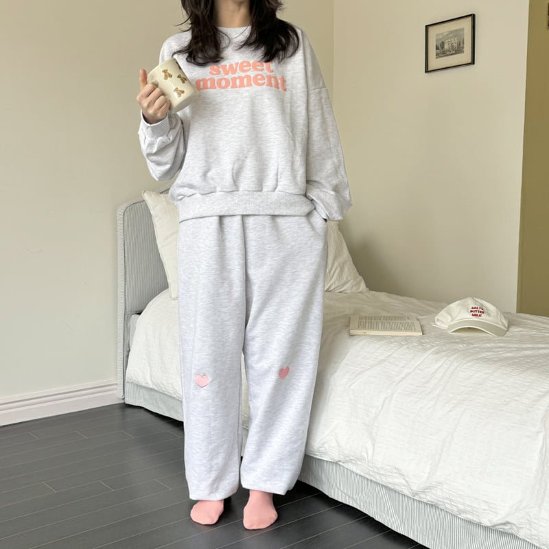 Ninibello - Korean Women Fashion - #momslook - adult heart embroidered jogger Pants - 9