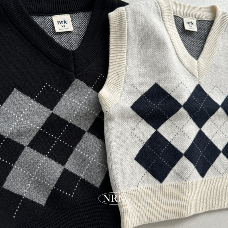 Nrk - Korean Children Fashion - #prettylittlegirls - Cotton Argyle Vest - 4