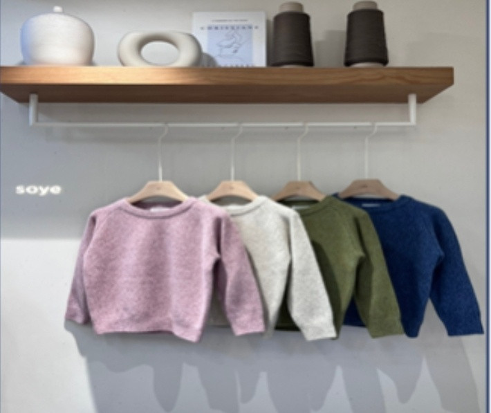 Soye - Korean Children Fashion - #prettylittlegirls - Raccoon Round Knit