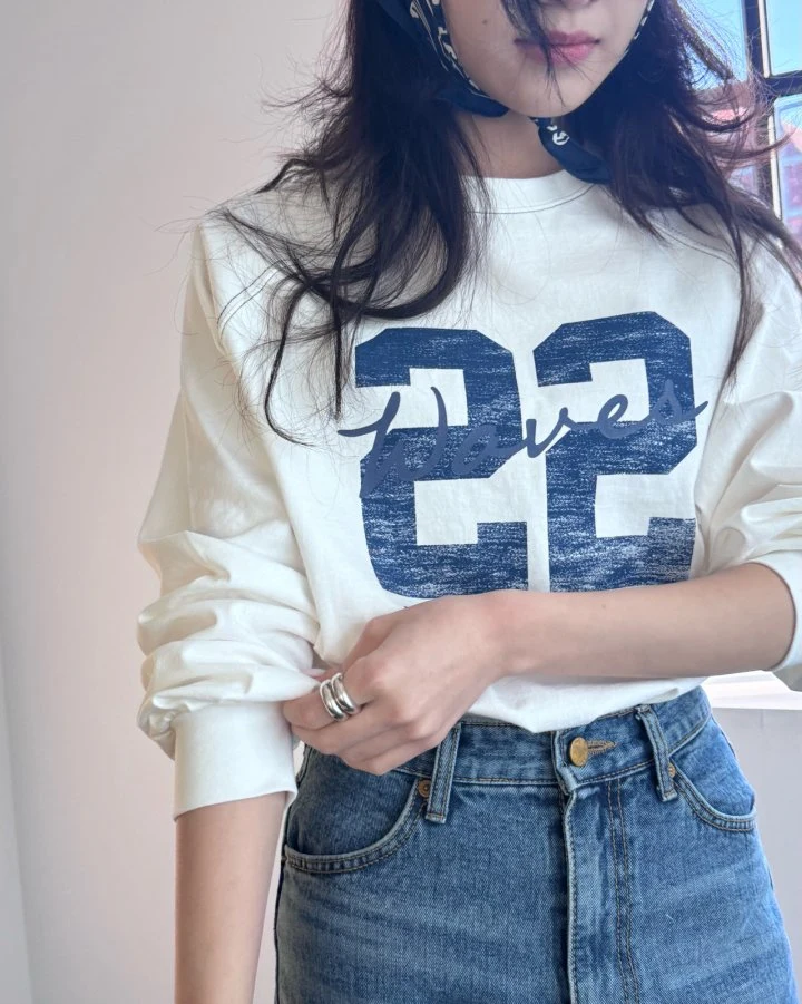Theres - Korean Women Fashion - #restrostyle - Number 22 Tee - 2