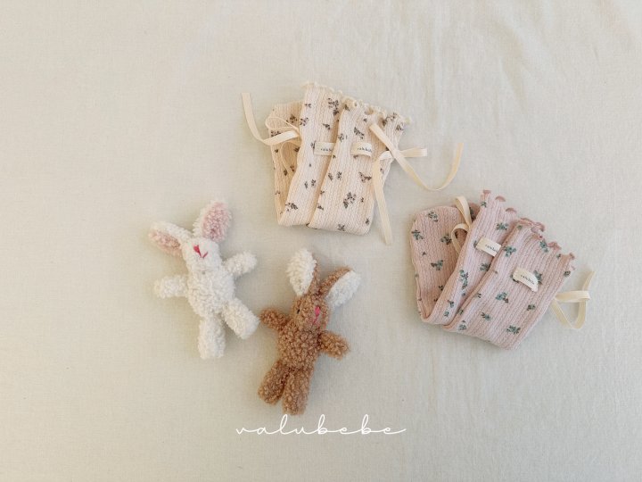 Valu Bebe - Korean Baby Fashion - #babyboutiqueclothing - Bebe Floral Socks - 2