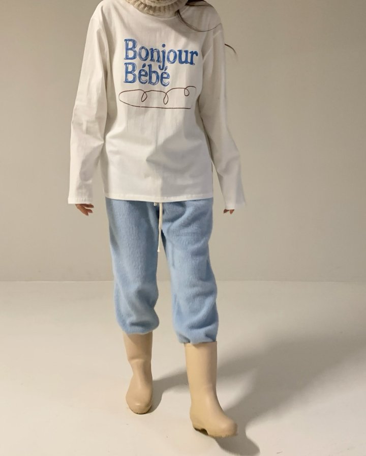 Via - Korean Women Fashion - #momslook - Bebe Tee - 2