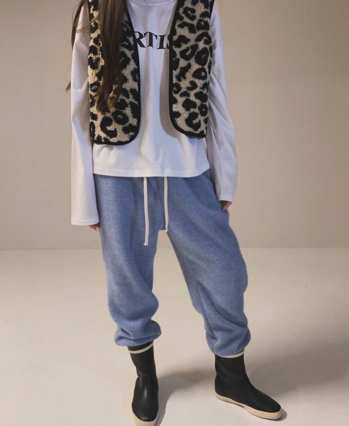 Via - Korean Women Fashion - #momslook - Leo Vest - 7