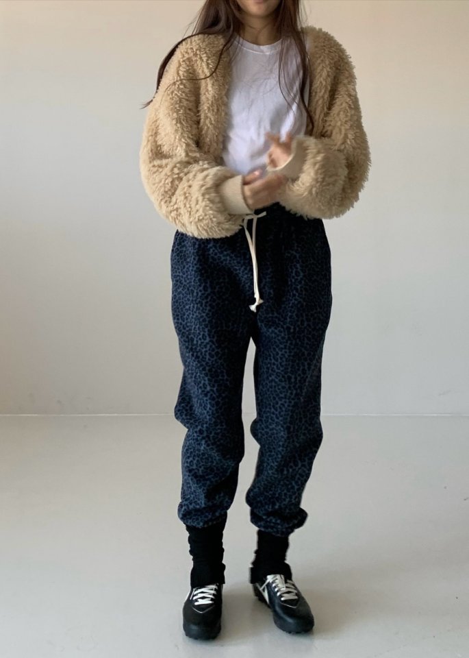 Via - Korean Women Fashion - #momslook - Pola Leopard Pants - 6