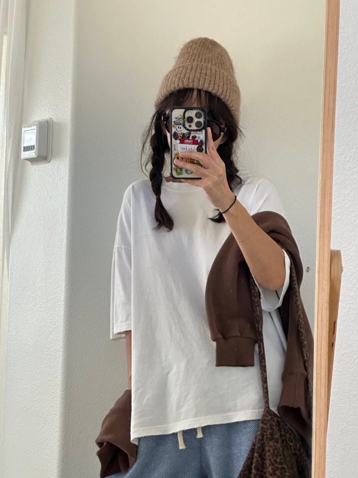 Via - Korean Women Fashion - #romanticstyle - Single Vintage Tee - 3