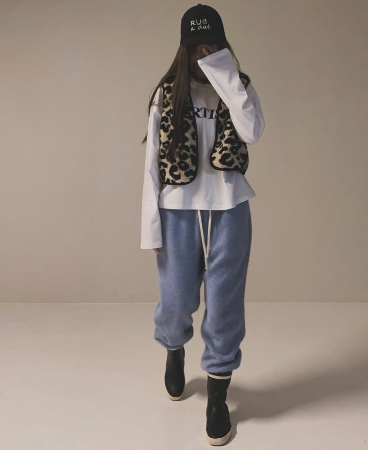 Via - Korean Women Fashion - #thatsdarling - Leo Vest - 5