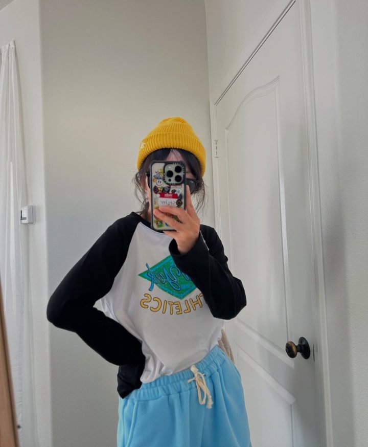 Via - Korean Women Fashion - #thelittlethings - Newyork Raglan Tee - 2