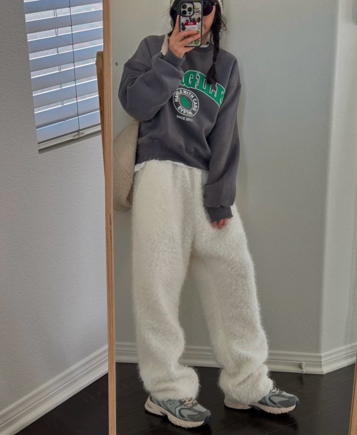Via - Korean Women Fashion - #womensfashion - Clover Sweatshirts - 3