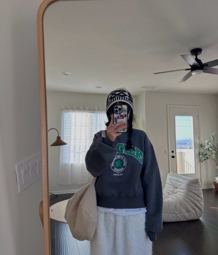Via - Korean Women Fashion - #womensfashion - Clover Sweatshirts - 9