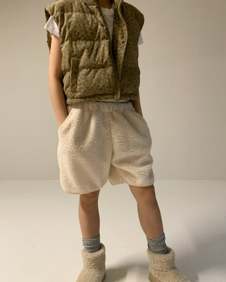 Via - Korean Women Fashion - #womensfashion - Leo Padding Vest