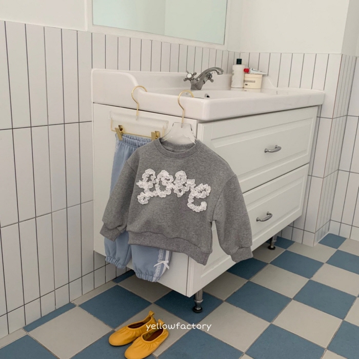 Yellow Factory - Korean Children Fashion - #magicofchildhood - Love Sweatshirts - 10