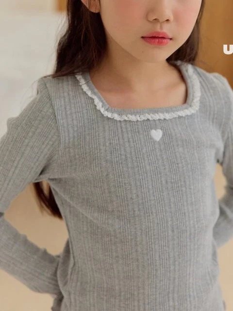 Square Girls Tee