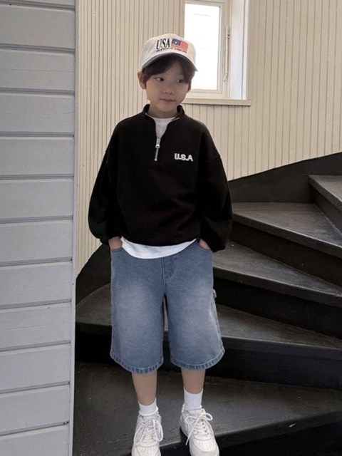 Half Zip-up Sweatshirts