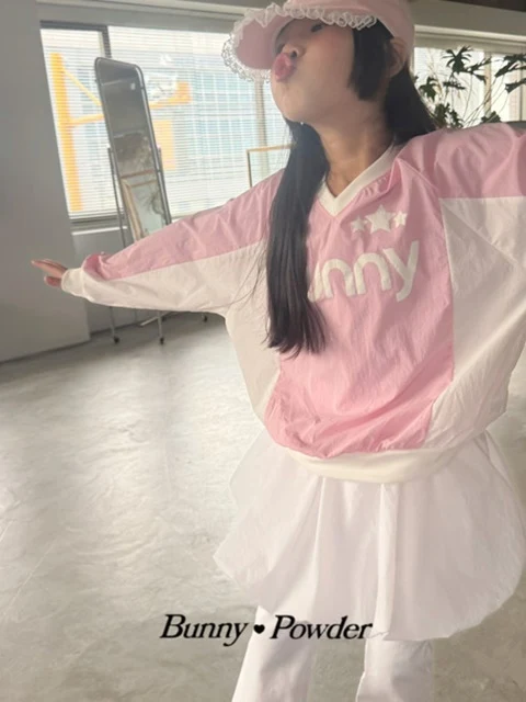 Izna Sweatshirts