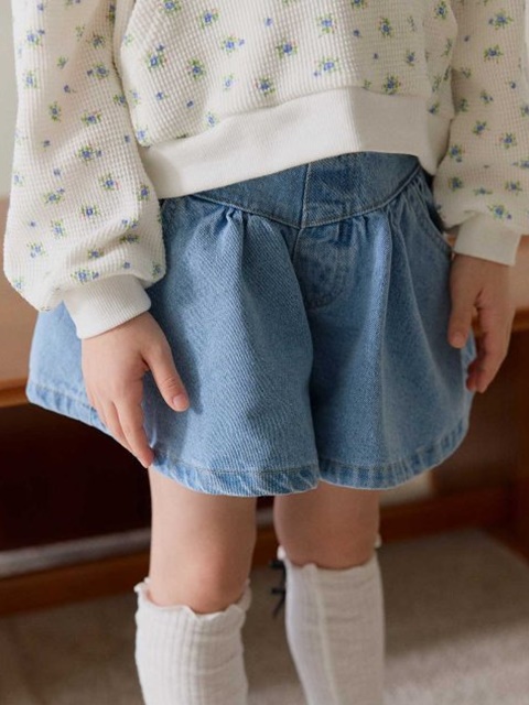 Searing Denim Shorts