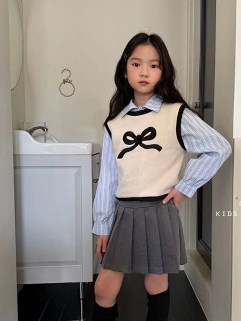 Ribbon Vest